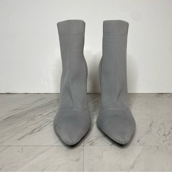 Marc Fisher Umair Gray Pointy Toe Heeled Bootie 8 1/2 M - Picture 2 of 15